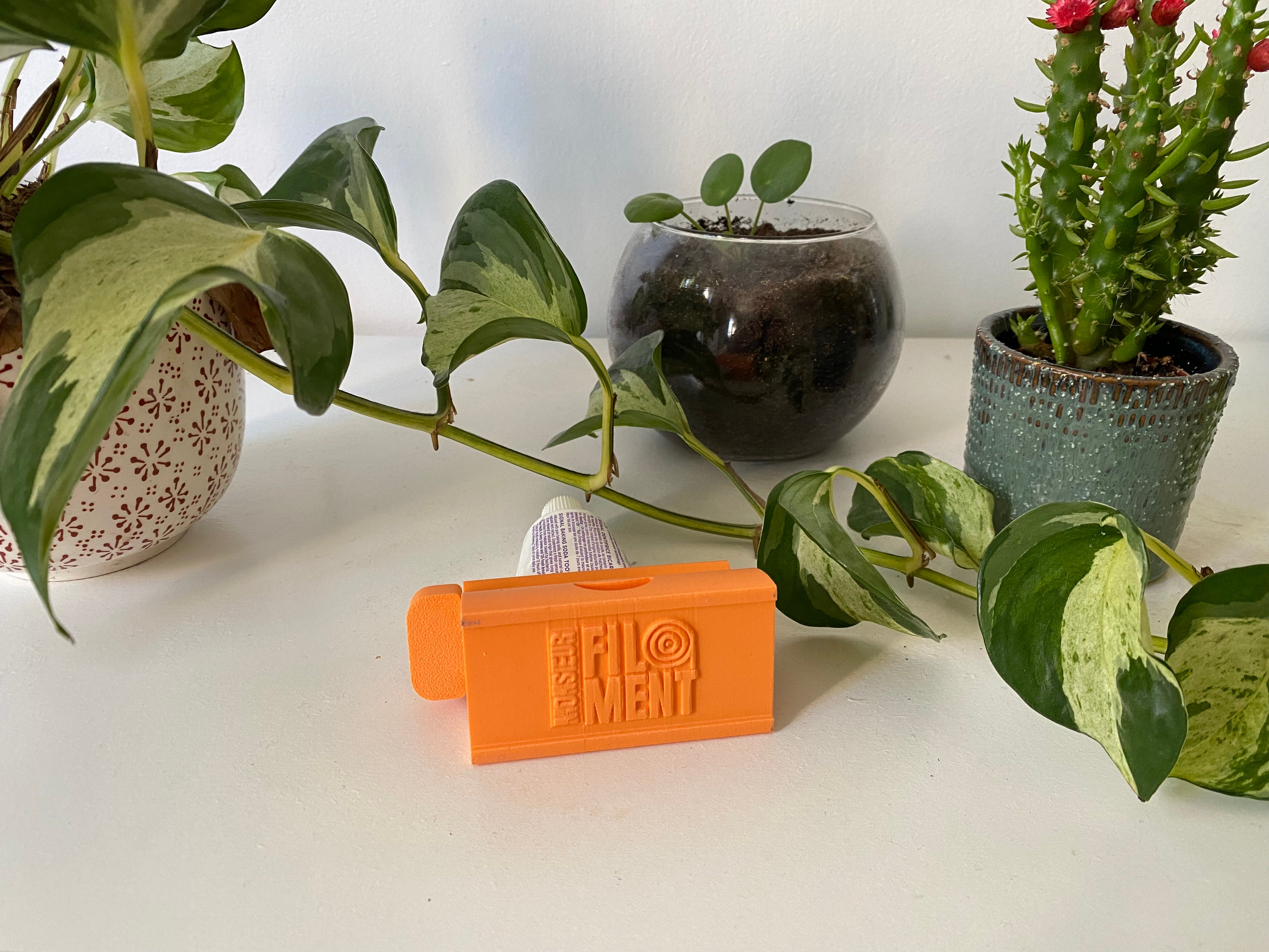 Presse-tube dentifrice 3D | Accessoire zéro déchet salle de bain | 7 couleurs