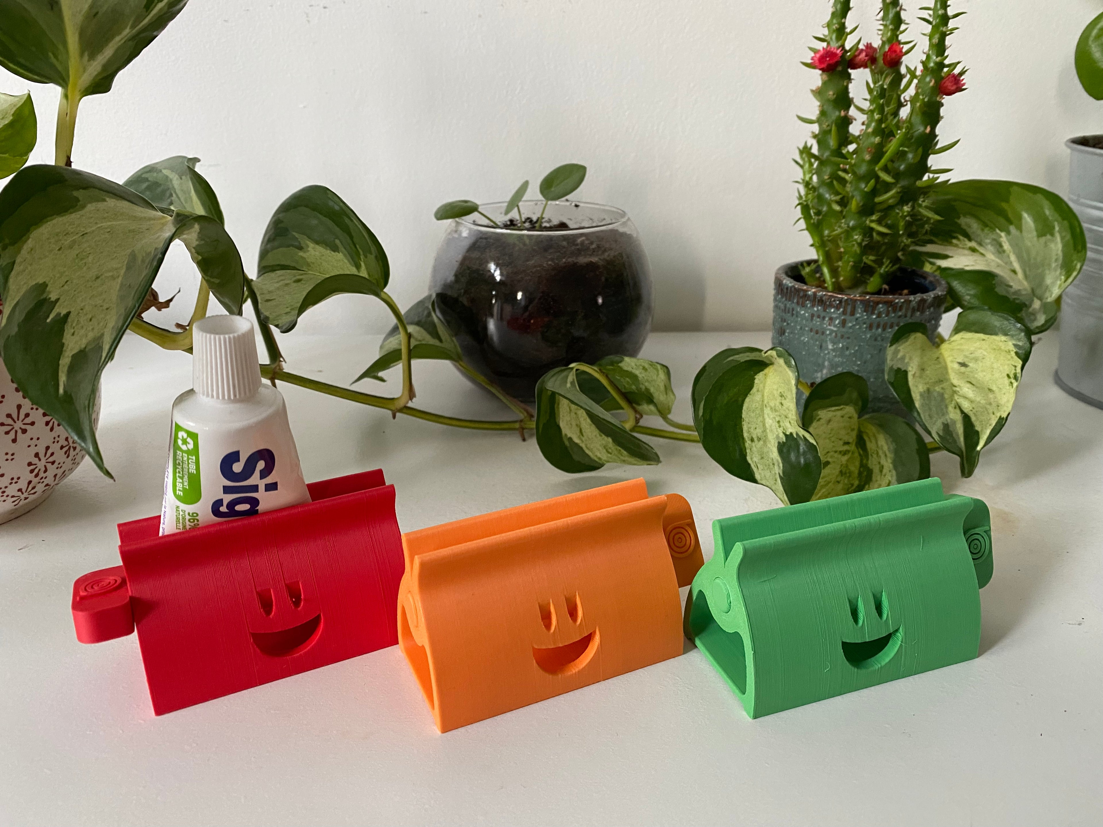 Presse-tube dentifrice 3D | Accessoire zéro déchet salle de bain | 7 couleurs