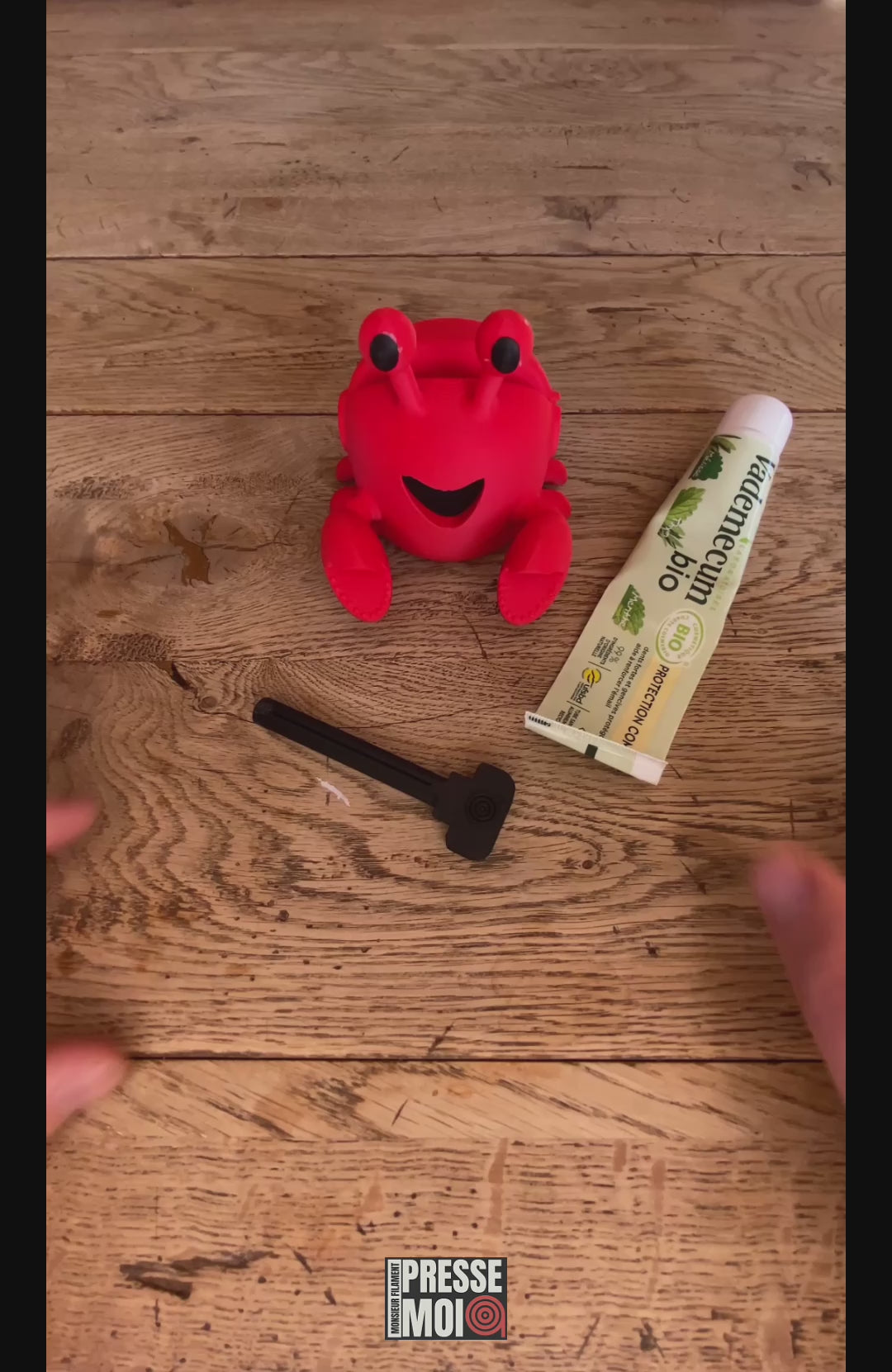 Presse-Moi Crabe